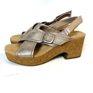 Clarks Collection Leather Wedges Nerisa Pace Size 10 Wide Metallic Silver Cork